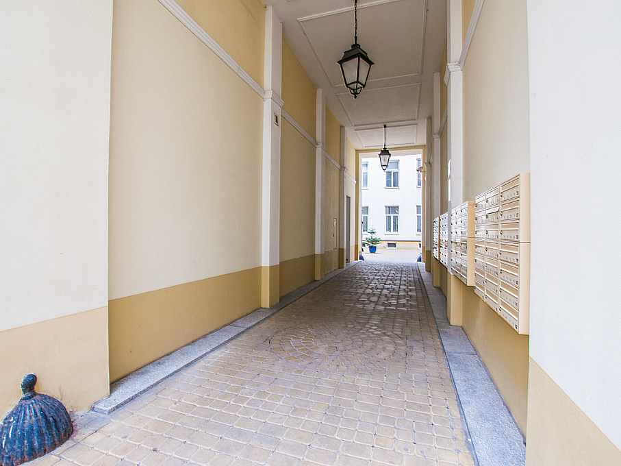 Śródmieście, Hoża, 50 m2